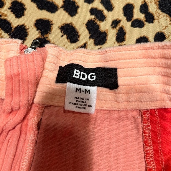 Pink and Red Color-block Skirt with Pockets - Picture 3 of 5